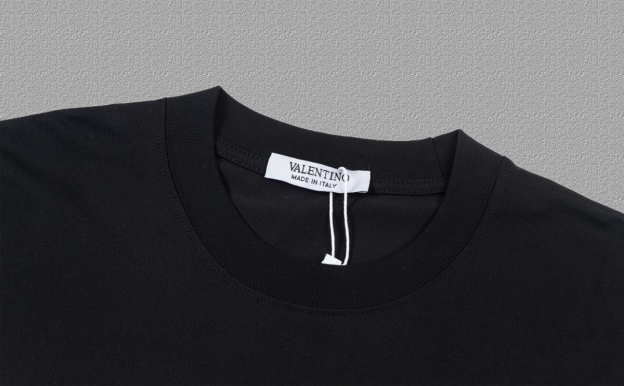 ヴァレンティノ「Valentino」2025FW アルファベットロゴ プリント 半袖Tシャツ