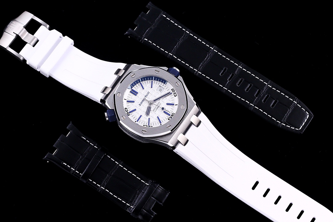 オーデマ ピゲ「Audemars Piguet」ロイヤルオークオフショア ダイバー 40MM