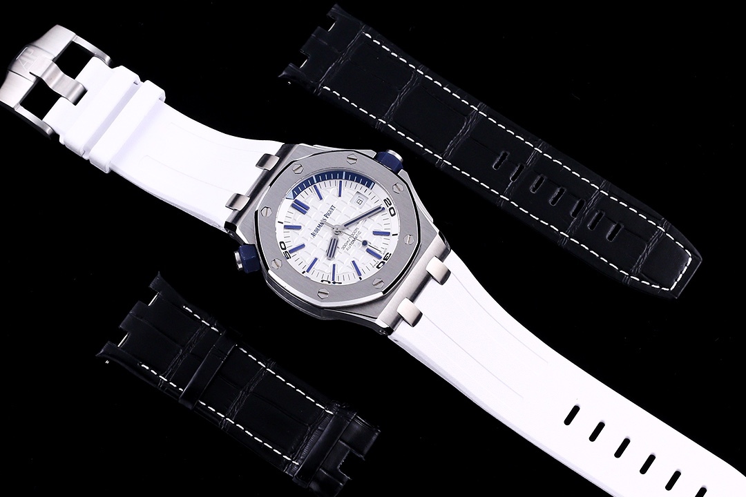 オーデマ ピゲ「Audemars Piguet」ロイヤルオークオフショア ダイバー 40MM