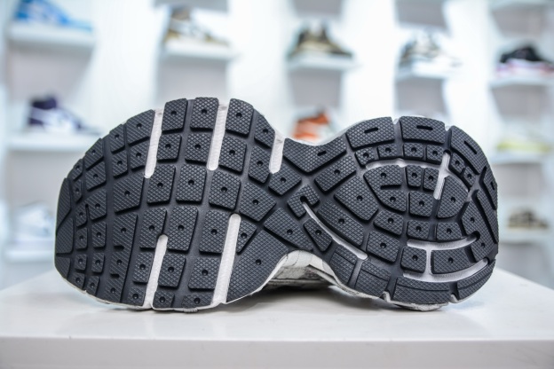 バレンシアガ「Balenciaga」Phantom Sneaker 3XL バンドデザイン ダディシューズ