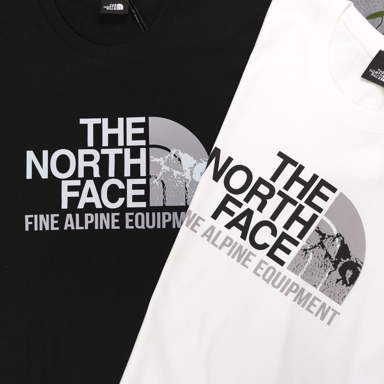 ザ・ノースフェイス「The North Face」マウンテンシンボル 2025 SS クルーネックTシャツ