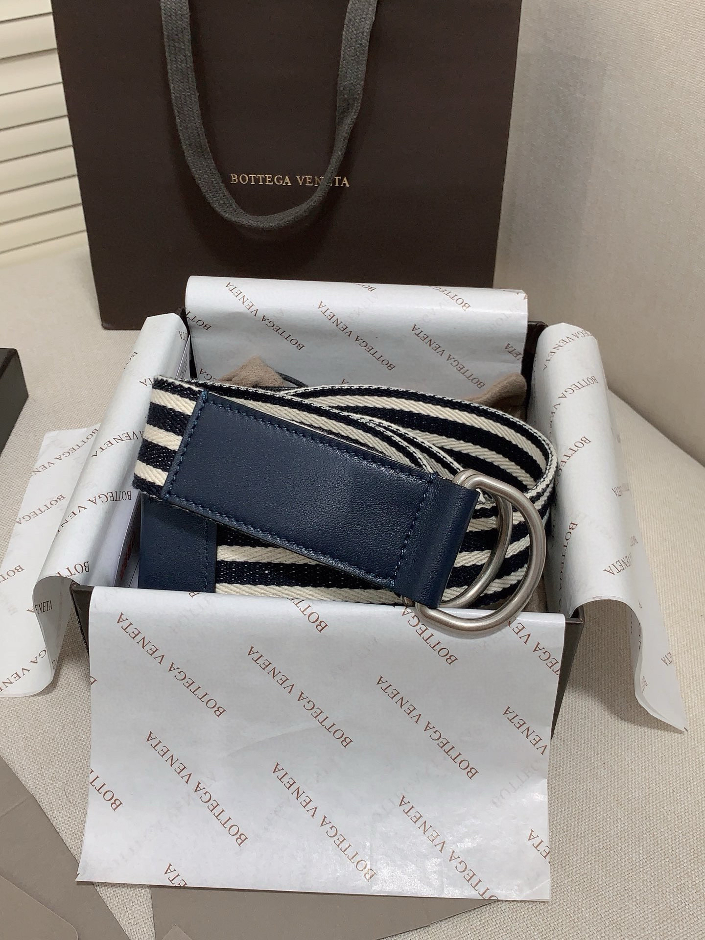 ボッテガ ヴェネタ「Bottega Veneta」ウェーブ ダブル ハーフリング ベルト100CM