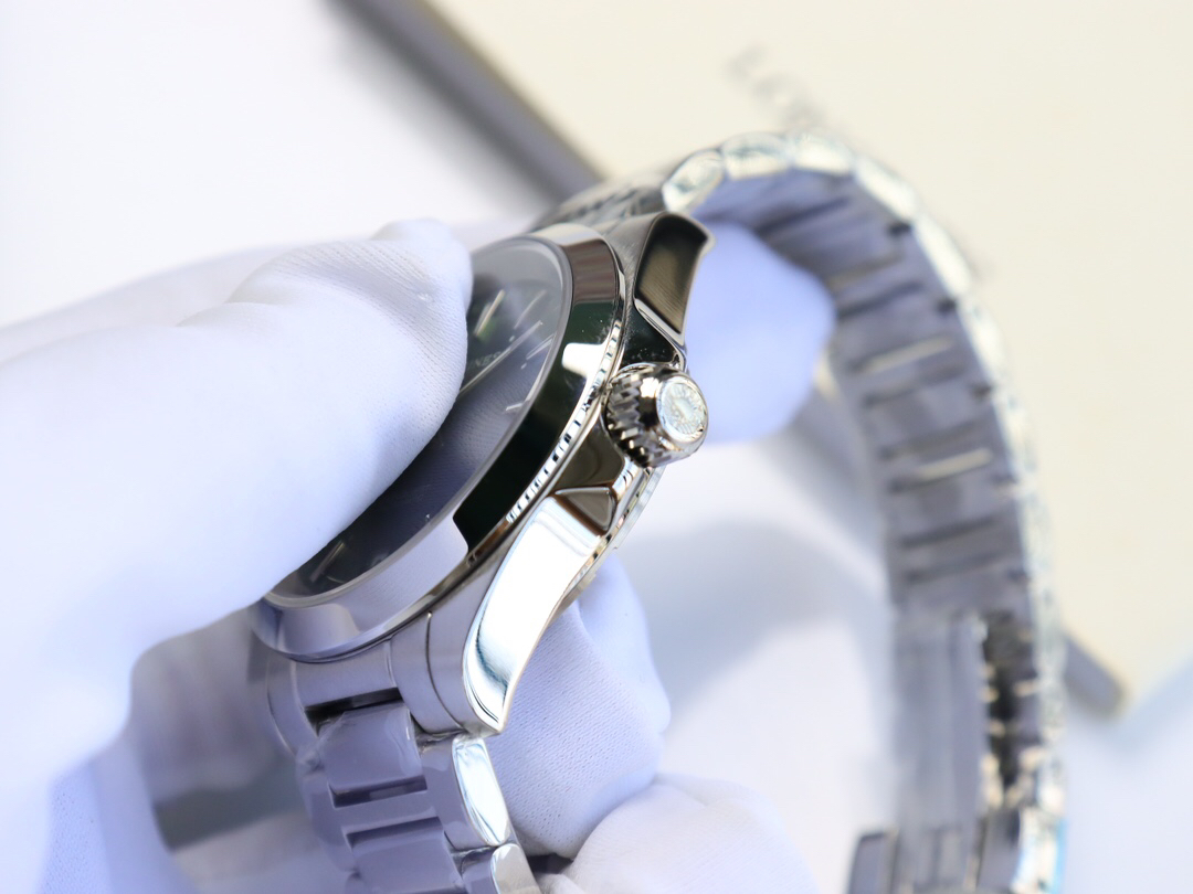 ロンジン「Longines」‌コンクエスト プレジデンス コレクション メンズ クロノグラフ 腕時計41mm