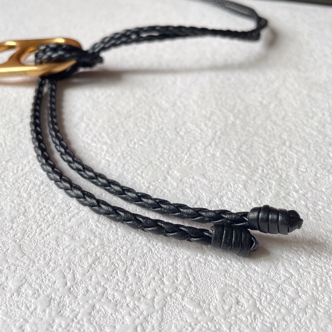 ボッテガ ヴェネタ「Bottega Veneta」プルリング バックル ベルト100CM
