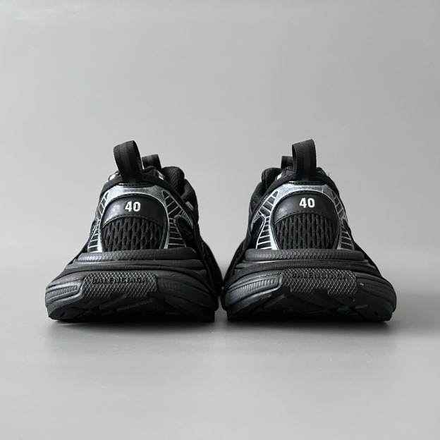 バレンシアガ「Balenciaga」Phantom Sneaker 3XL バンドデザイン ダディシューズ