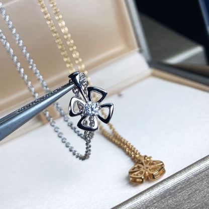ブルガリ「Bvlgari」Fiorever 詠綻 フォーリーフクローバー ネックレス41-43cm