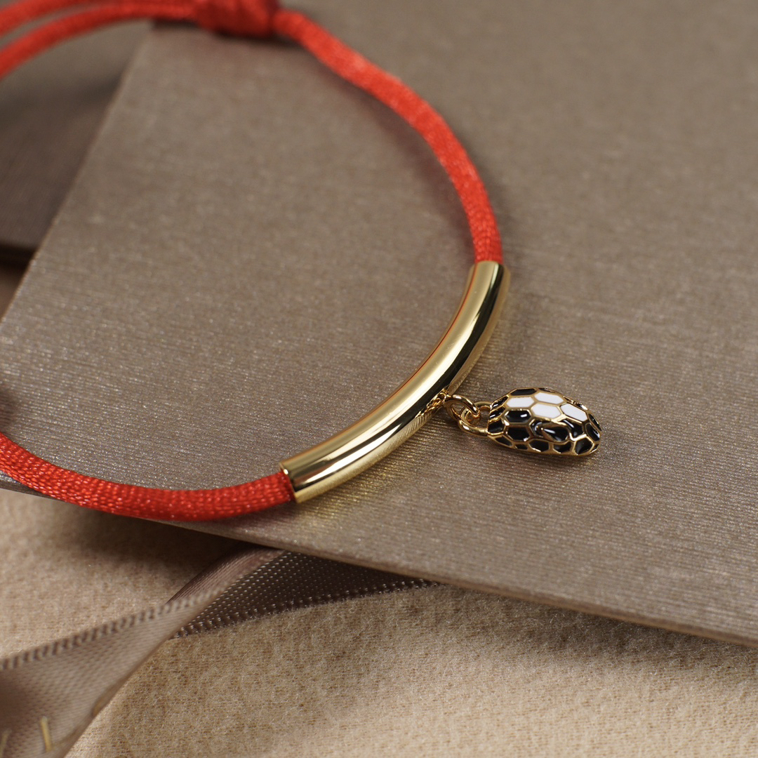 ブルガリ「Bvlgari」Serpenti Forever レッド＆ブラックコード ブレスレット12.5cm～22cm