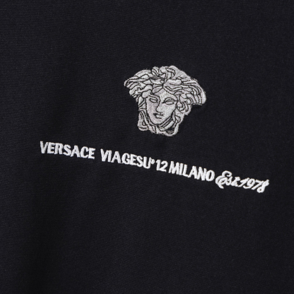 ヴェルサーチ「Versace」メドゥーサ エンブロイダリー ルーズフィットTシャツ