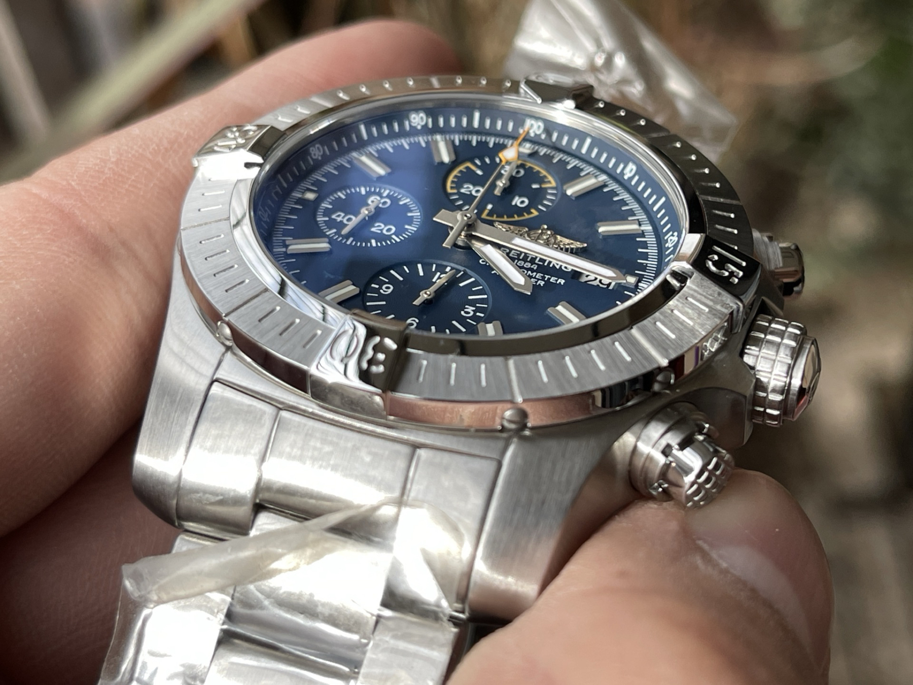 ブライトリング「Breitling」アベンジャー B01 クロノグラフ 44mm 腕時計