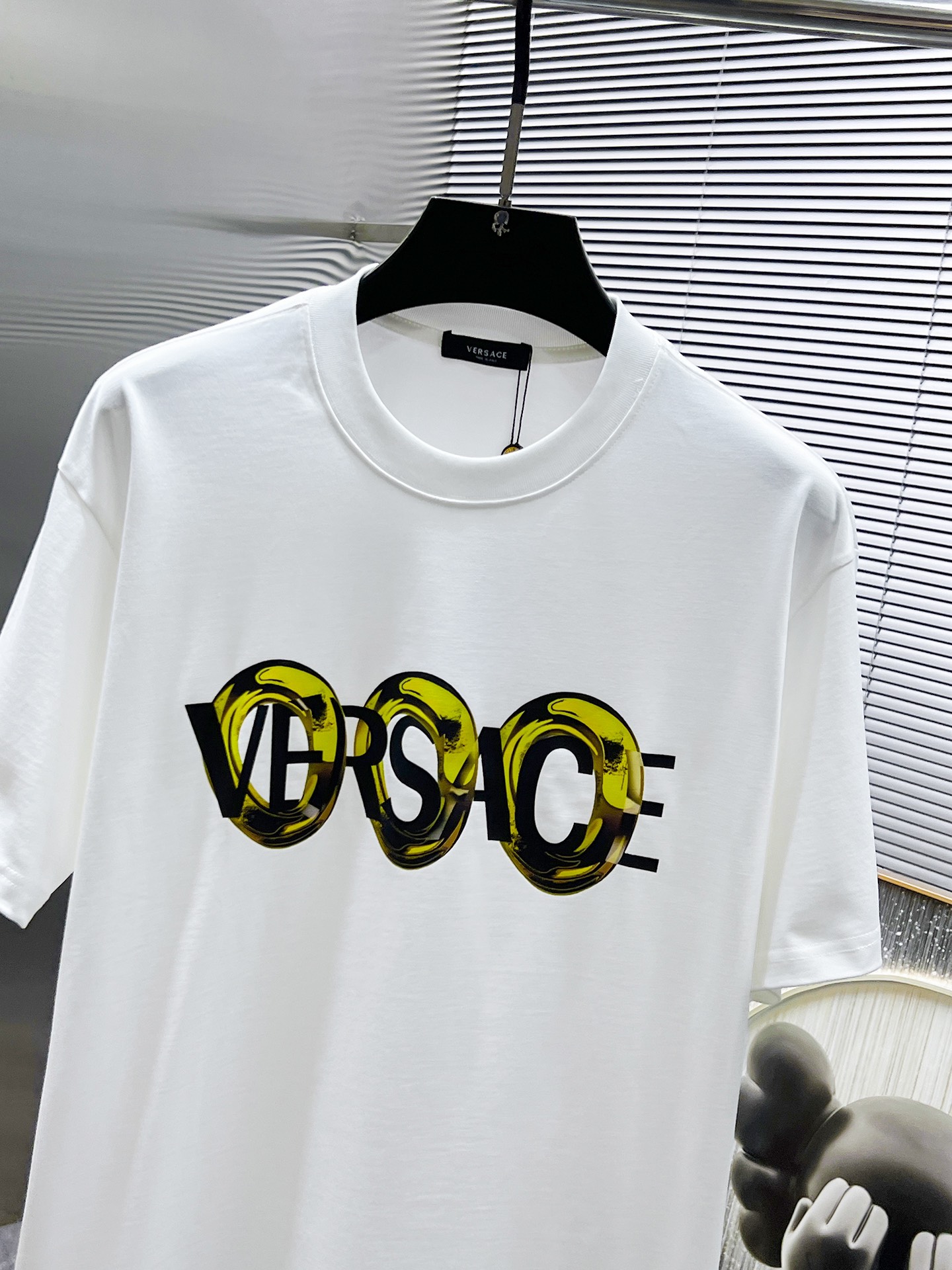 ヴェルサーチ「Versace」 2025SS リラックスフィット クルーネックTシャツ