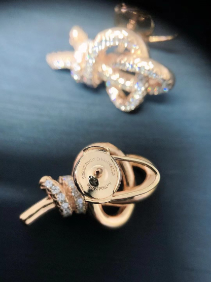 ティファニー「Tiffany & Co.」Keys ミニハートキーピアス