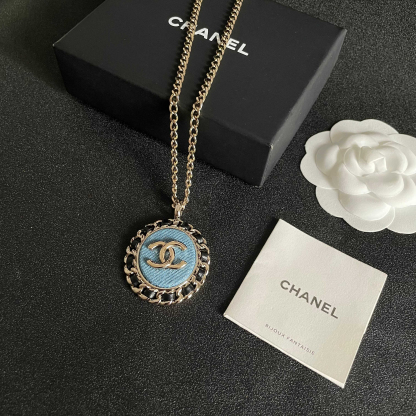 シャネル「Chanel」 デニムブルー ダブルCネックレス