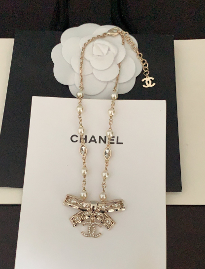 シャネル「Chanel」リボンパールネックレス