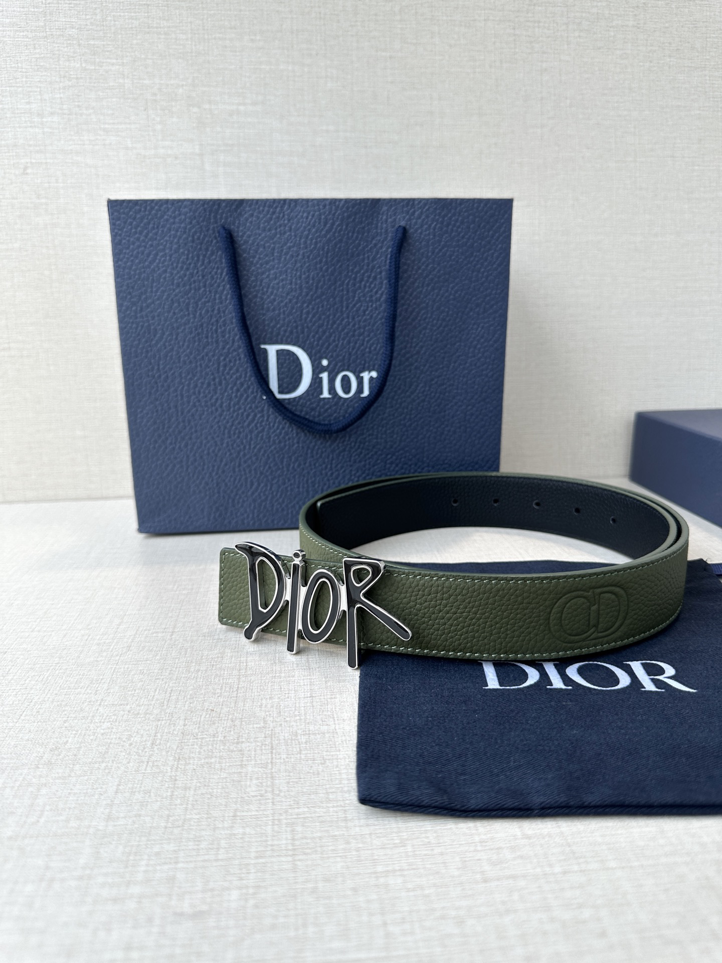 ディオール「Dior」30モンターニュ リバーシブルベルト100CM