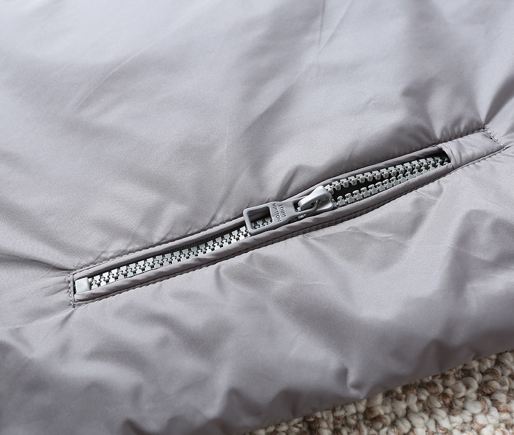 ルイ・ヴィトン「Louis Vuitton」秋冬コレクション クイルテッド ジャケット