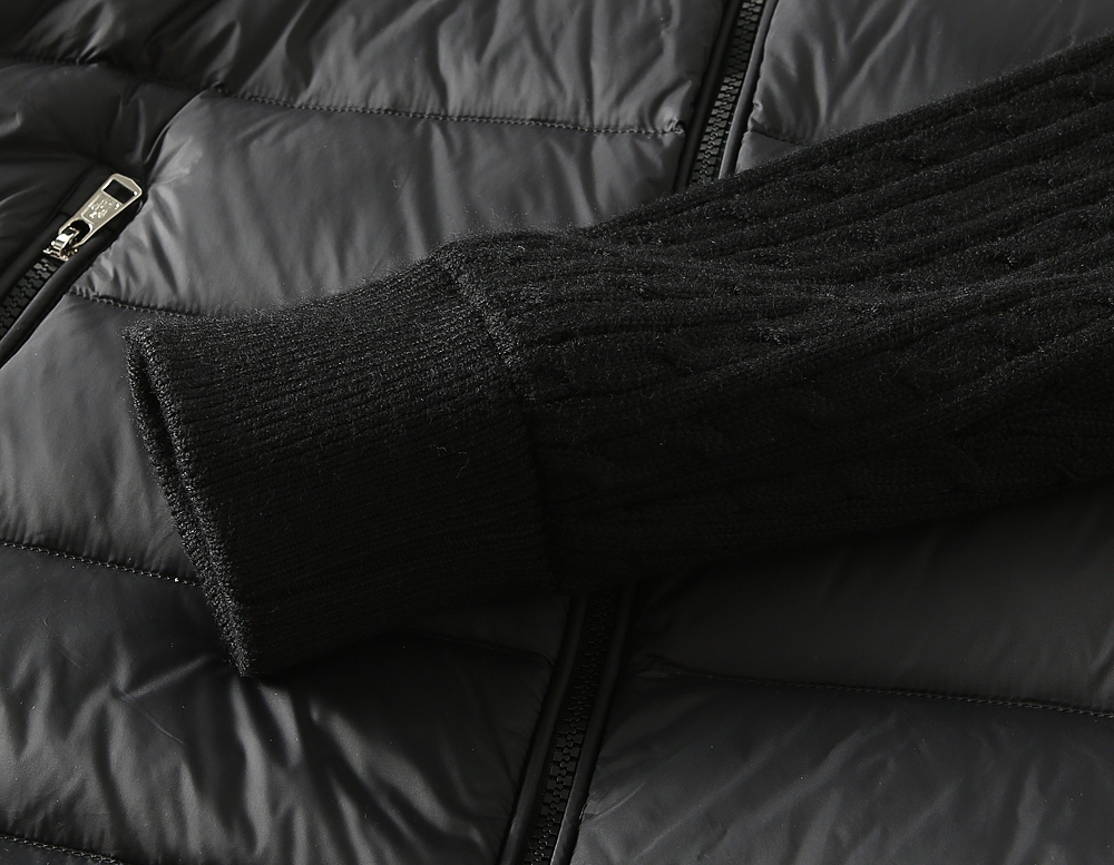 モンクレール「Moncler」秋冬 ニット調ダウンジャケット