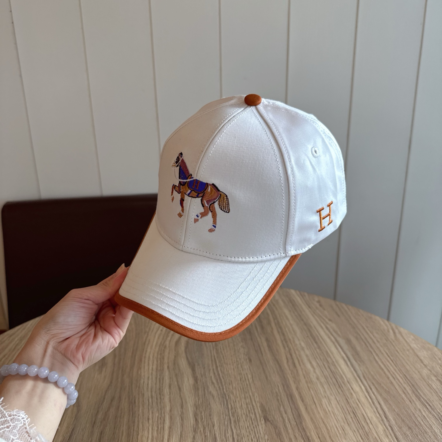 エルメス「Hermès」 Limited Edition エンブロイダリー ベースボールキャップ