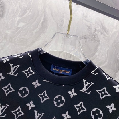 ルイ・ヴィトン「Louis Vuitton」スウェットシャツ