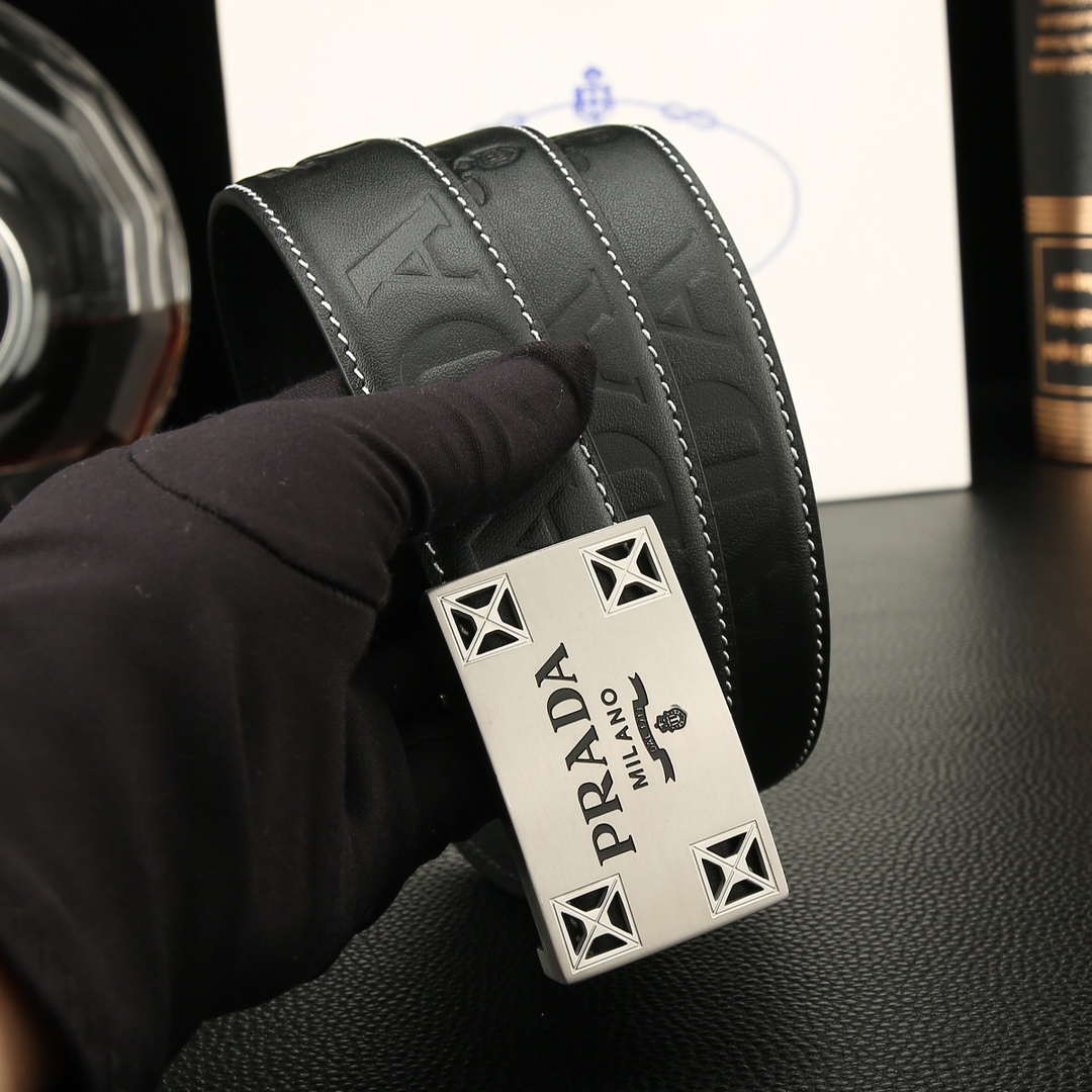 プラダ「Prada」メンズ オートマチック レザーベルト100CM