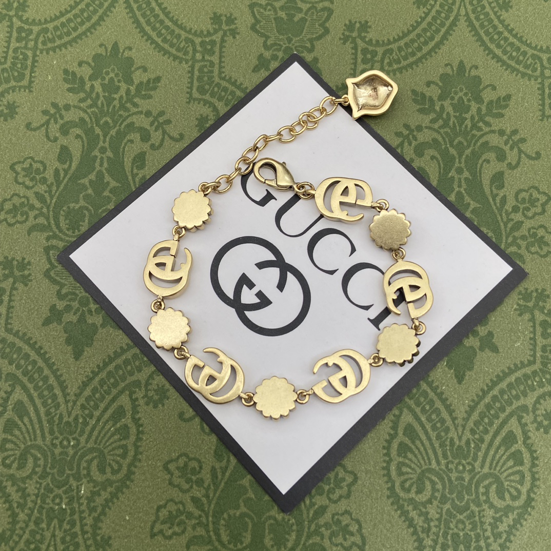 グッチ「Gucci」  GGマーモント デイジーフラワー ブレスレット