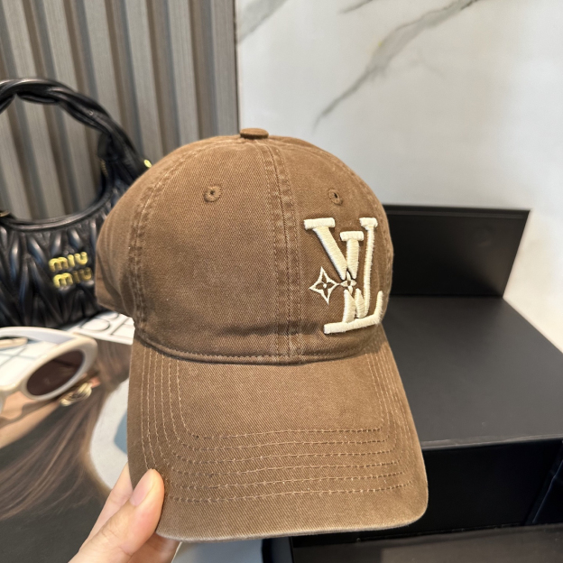ルイ・ヴィトン「Louis Vuitton」 Signature キャップ（メンズ）