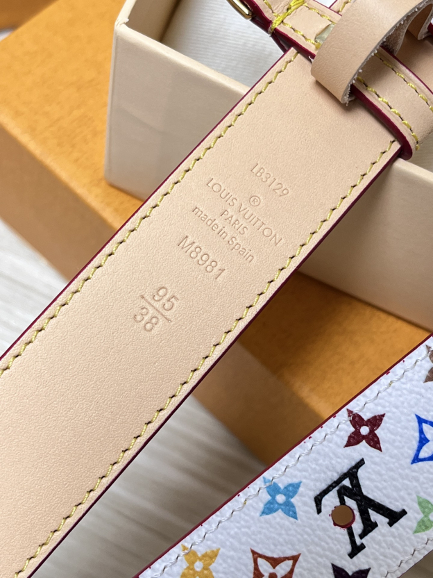 「コラボモデル」Louis Vuitton x TMモノグラム マルチカラー リバーシブル ベルト100CM