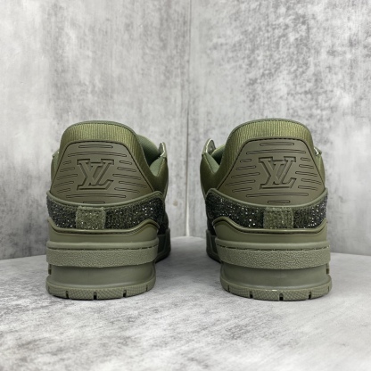 「コラボモデル」Louis Vuitton x Trainer 2025 スプリングコレクション スニーカー