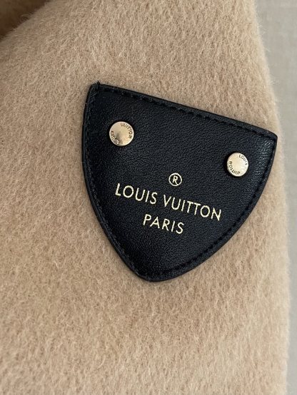 ルイ・ヴィトン「Louis Vuitton」秋冬 レディース ワップルフードロングコート