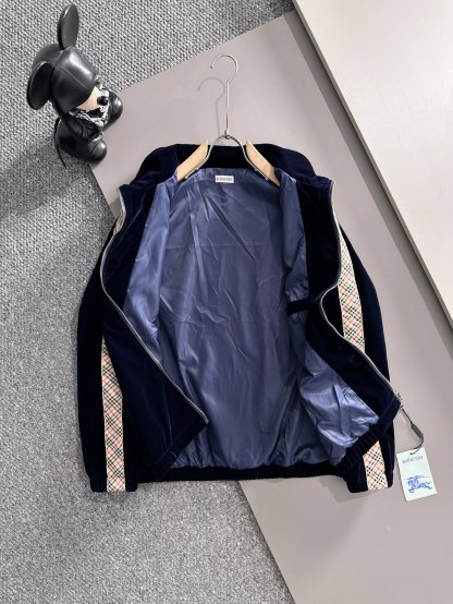 バーバリー「Burberry」秋冬 メンズカジュアルスポーツセット