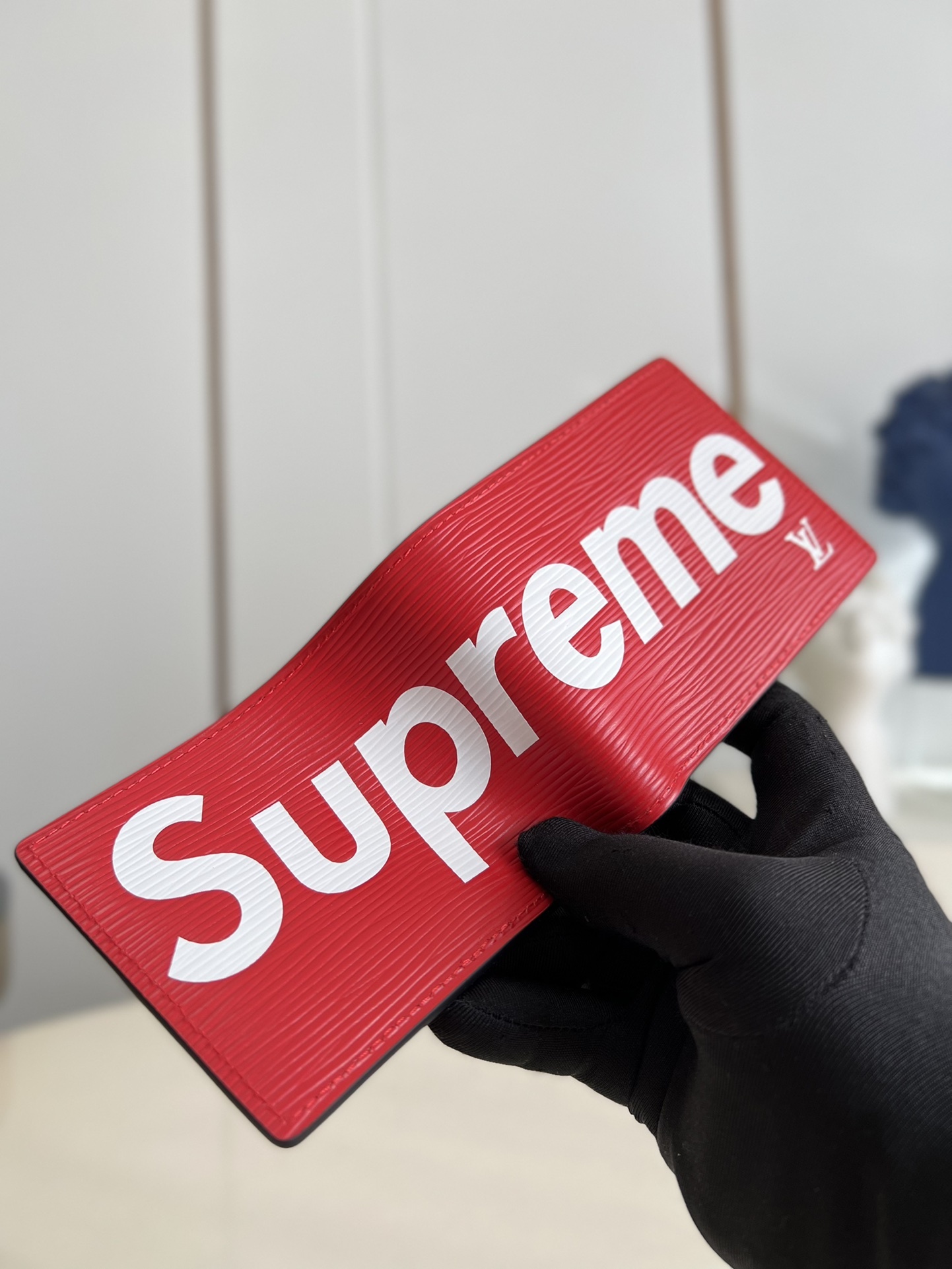 ルイ・ヴィトン「Louis Vuitton」LV ✕ Supreme コラボ ポルトフォイユ･ミュルティプル