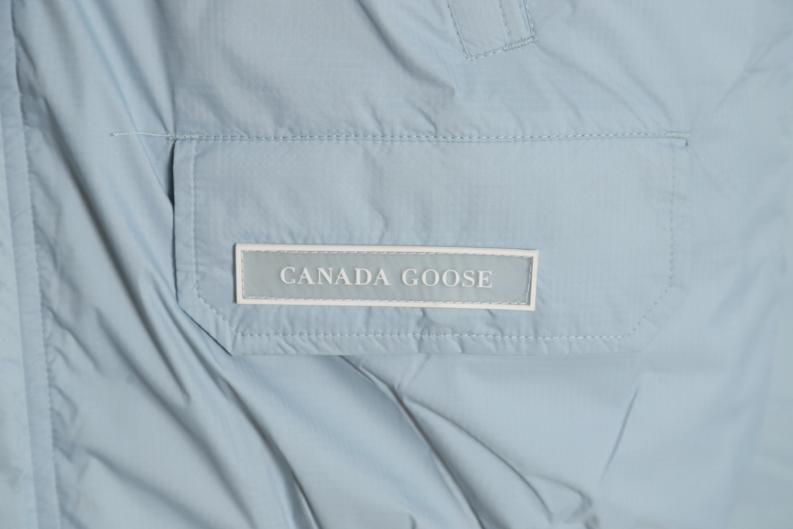 カナダグース「Canada Goose」ホワイトグレーシャー フライトジャケット