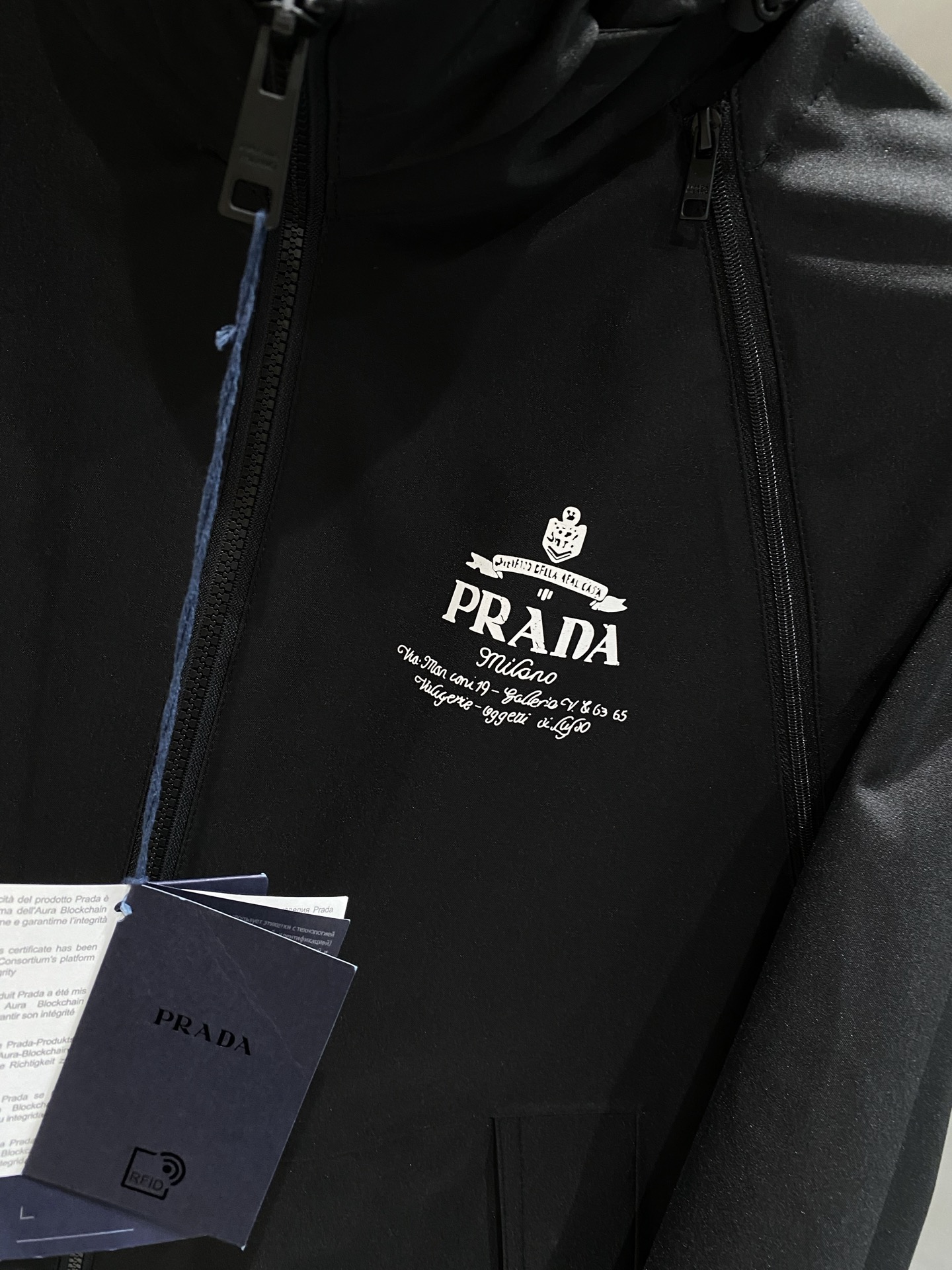 プラダ「Prada」 2025春夏メンズジャケット