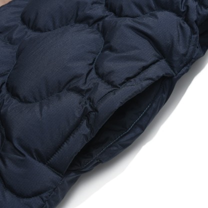 ザ・ノースフェイス「The North Face」UE ブラックレーベル プリント ダウンパーカー