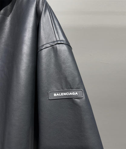 バレンシアガ「Balenciaga」‌最新24 FWカフステディラム毛リバーシブルレザージャケット