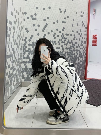 ザ・ノースフェイス「The North Face」ゼブラプリント ダウンジャケット