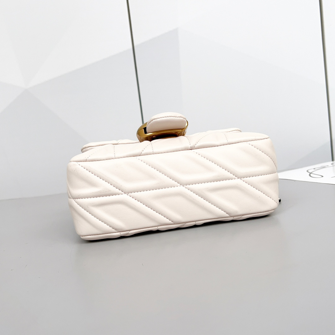 コーチ(Coach) タイムズ スクエア タビー ショルダー バッグ・キルティング - CW629 B4/HA