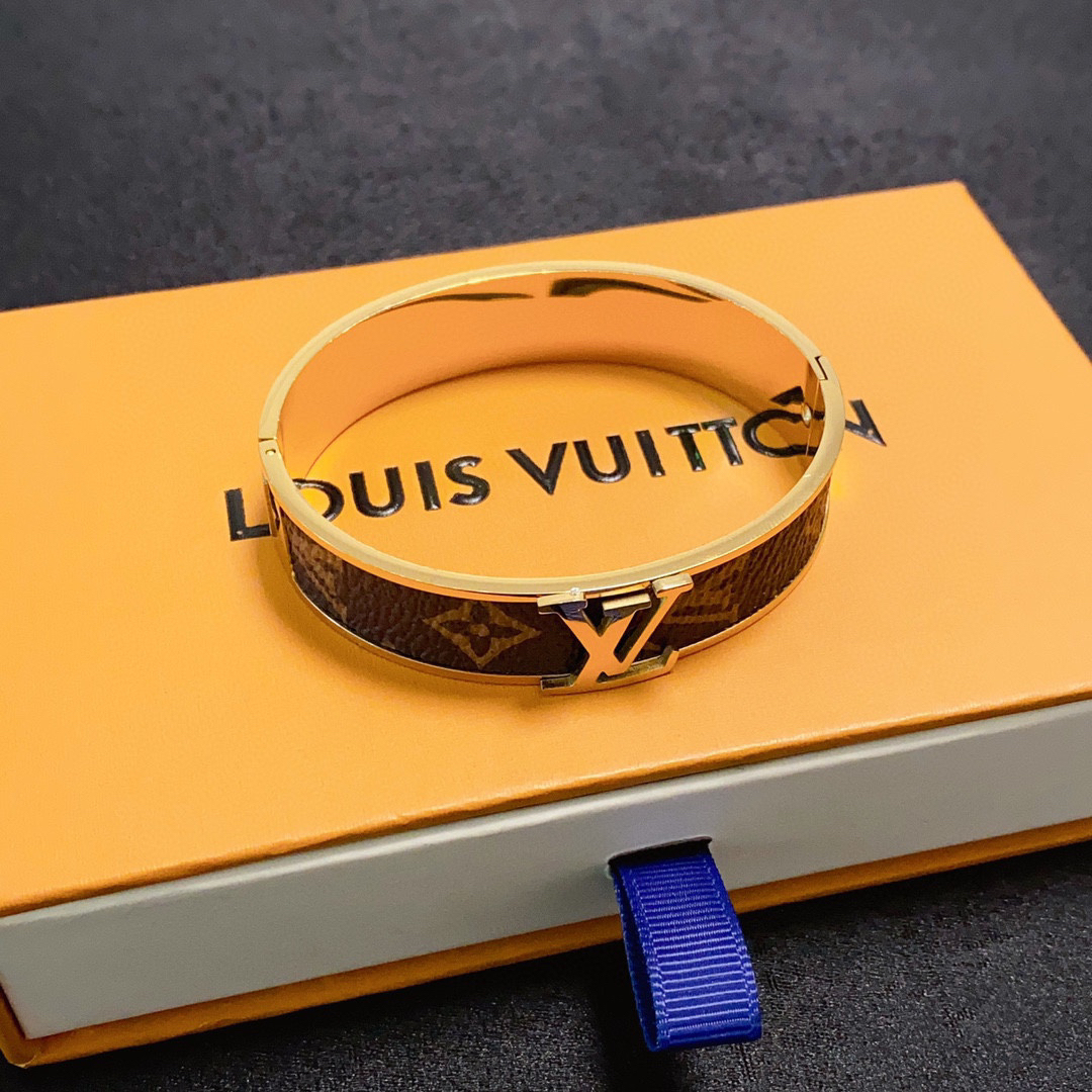 ルイ・ヴィトン「Louis Vuitton」モノグラム エクリプス レザー ワイド ブレスレット19-21cm
