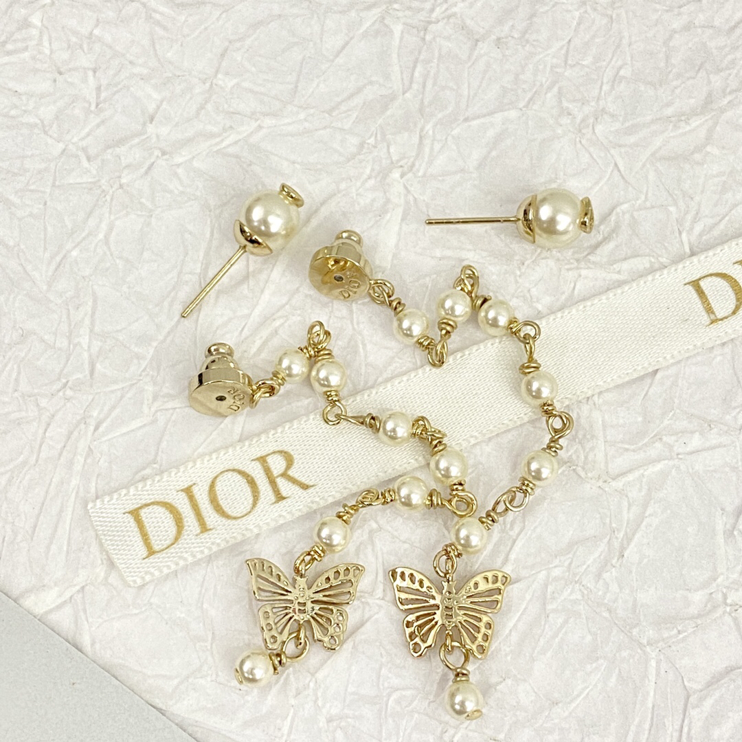 ディオール「Dior」バタフライ パール フリンジ イヤリング