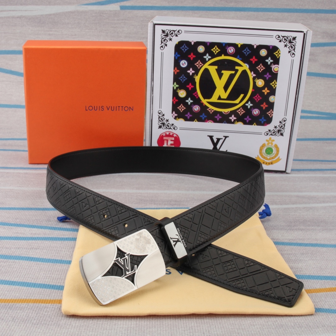 ルイ・ヴィトン「Louis Vuitton」スムースレザー オートロック ベルト メンズ100CM