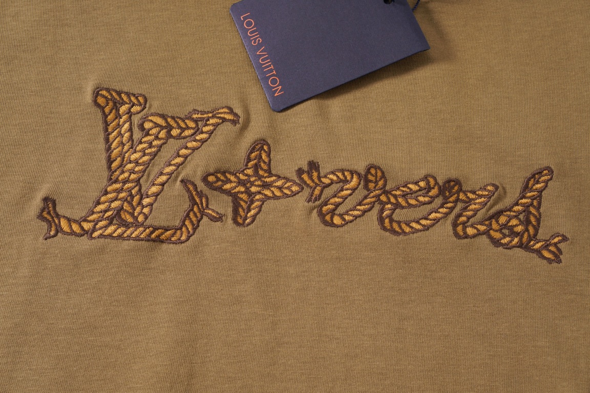 ルイ・ヴィトン「Louis Vuitton」ラリアットレターロゴ刺繍半袖Tシャツ