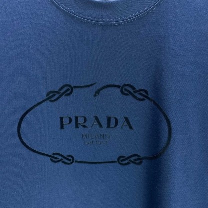 プラダ「Prada」2025春夏 ヘビーウェイトコットン ロゴ植毛半袖Tシャツ