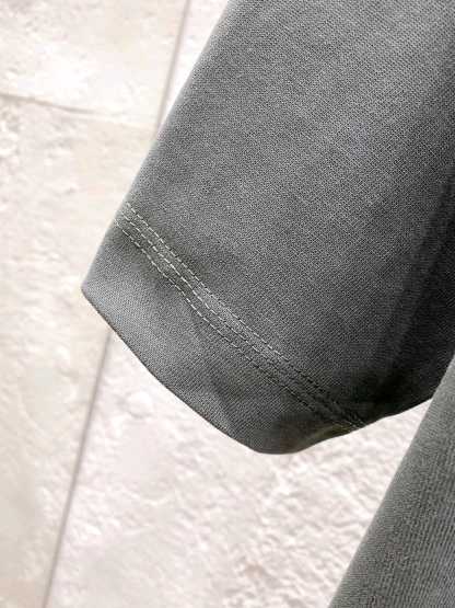 バレンシアガ「Balenciaga」ハイネックプレミアムコットン半袖Tシャツ