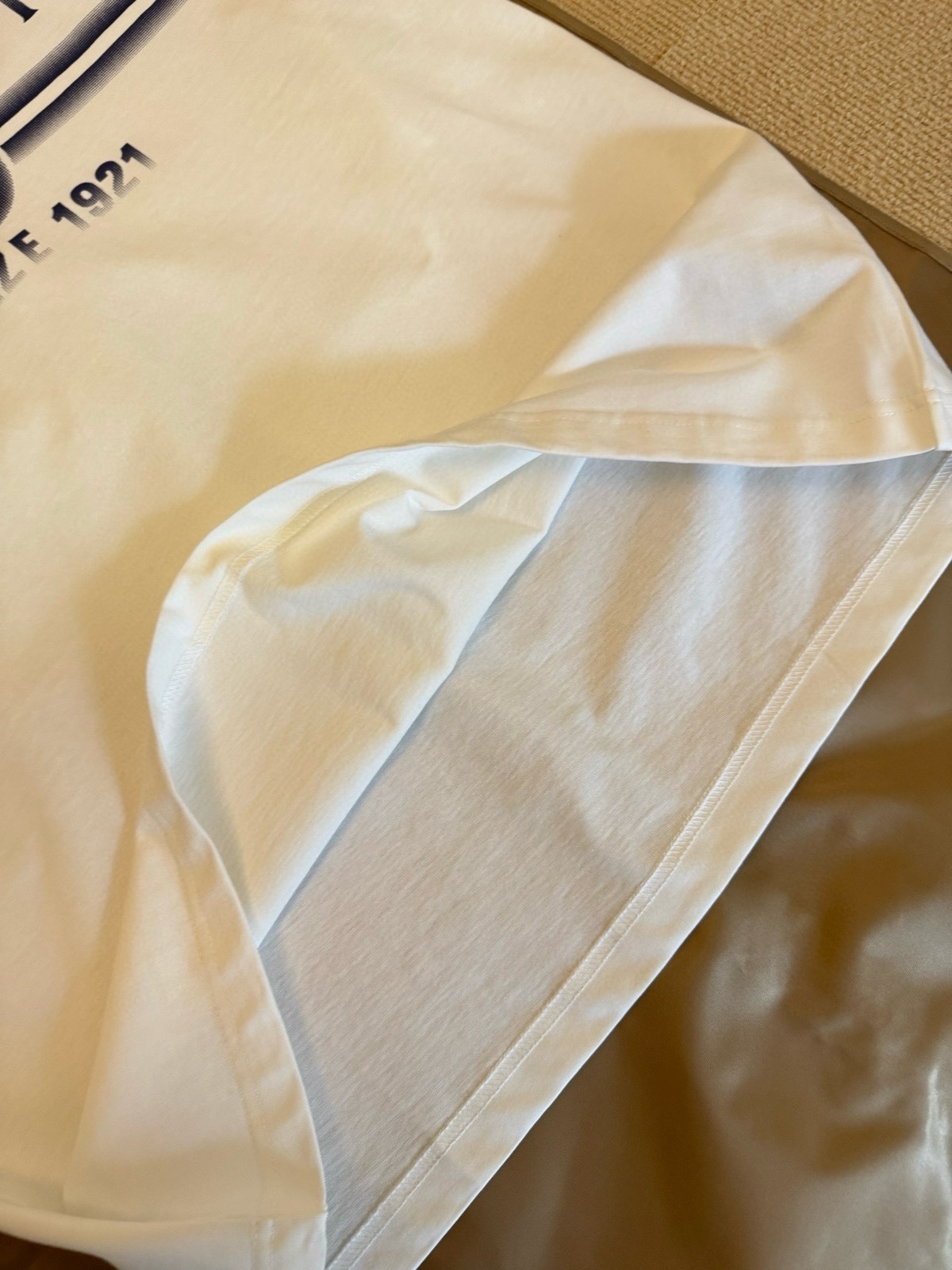 グッチ「Gucci」グラデーション GG プリント Tシャツ