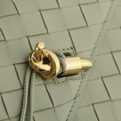 ボッテガ・ヴェネタ「Bottega Veneta」Andiamo イブニングトートバッグ