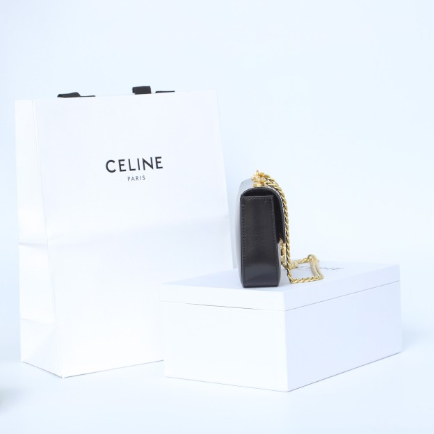セリーヌ「Celine」Triomphe チェーンショルダーバッグ