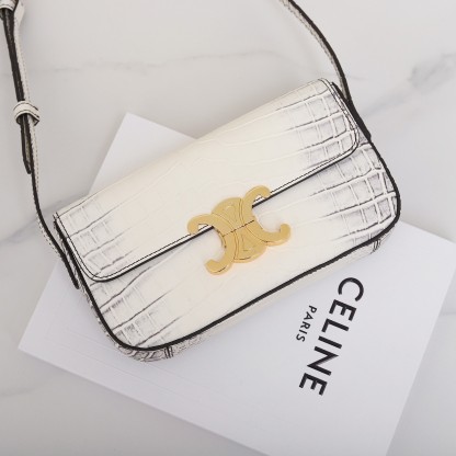 セリーヌ「Celine」Triomphe エンボスドクロコダイルレザー ショルダーバッグ