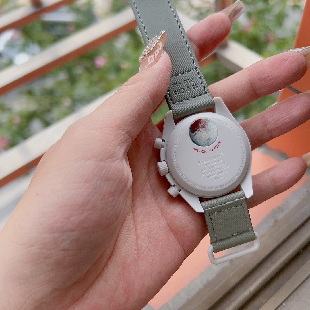 スウォッチ「Swatch」OMEGA MoonSwatch コレクション 腕時計42MM
