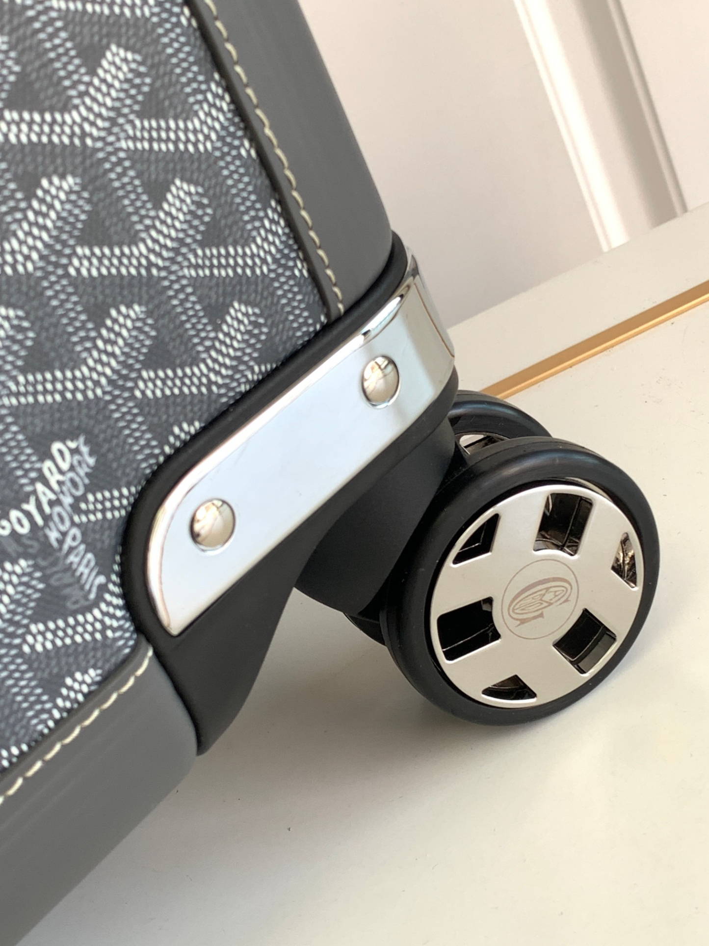 ゴヤール「Goyard」 Louis シリーズ キャビンバッグ