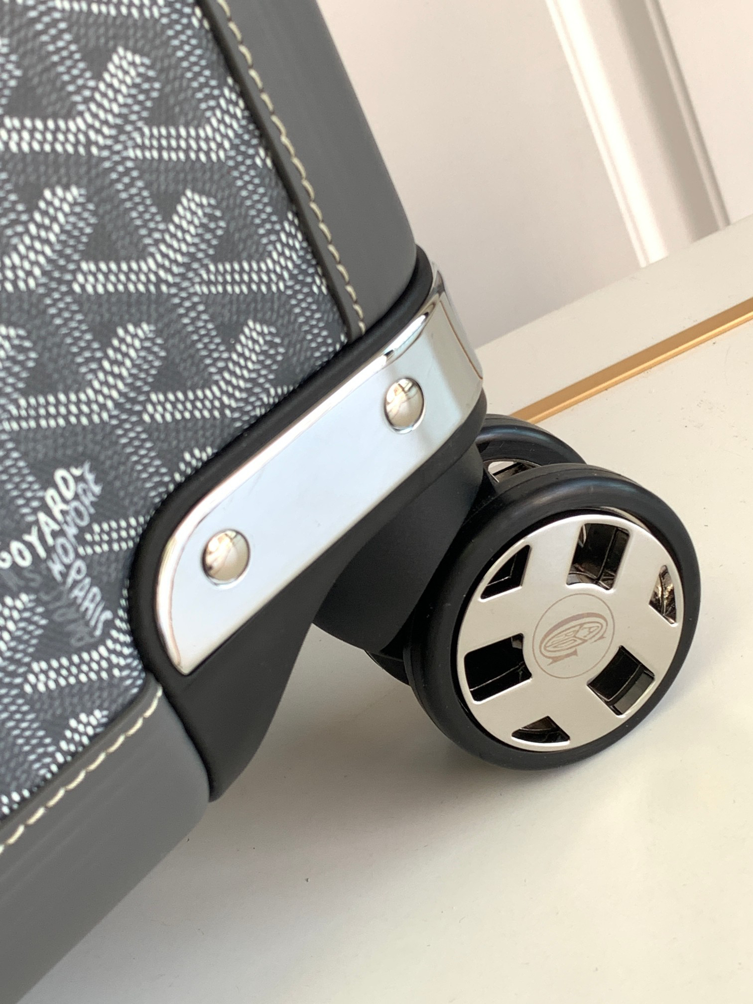 ゴヤール「Goyard」 Louis シリーズ キャビンバッグ