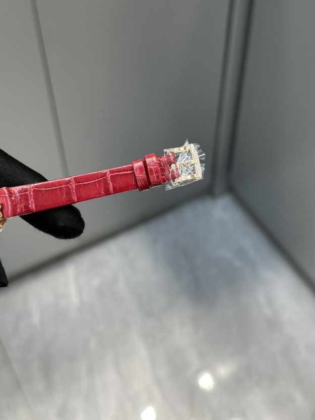 ショパール「Chopard」ハッピースポーツ ジョアイヤリーレディース ジュエリーウォッチ36mm